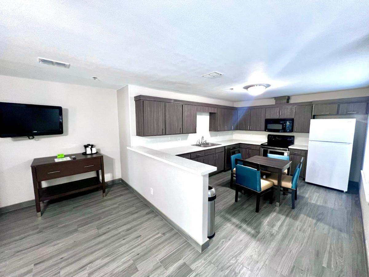 Hotel La Quinta By Wyndham North Mcallen 3*